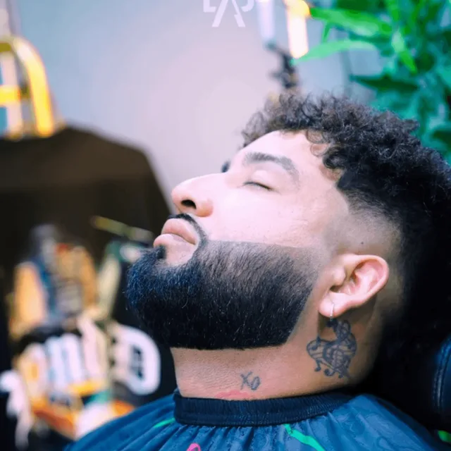 Beard trim and shape-up at Blades Vision Barbershop in Houston, TX